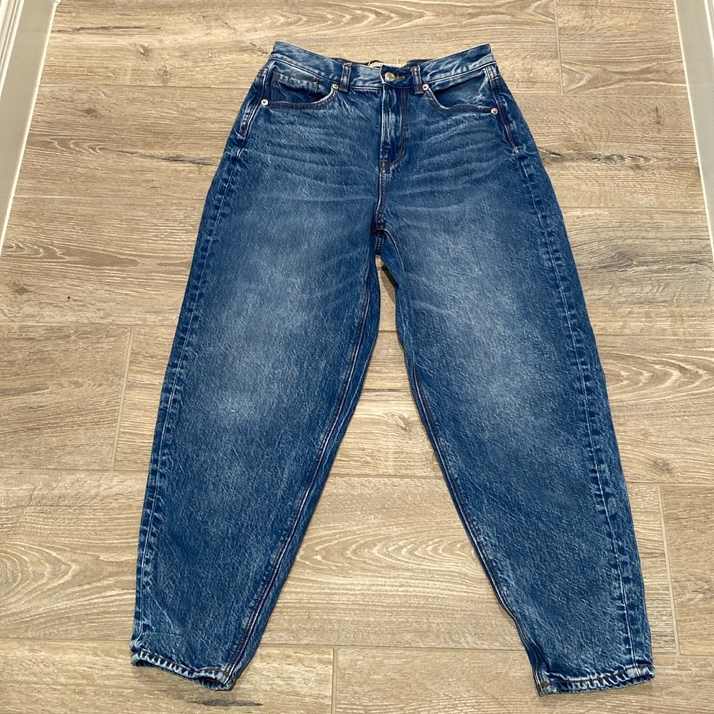 AMERICAN EAGLE 90’s Mom Jeans